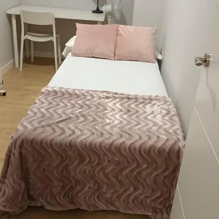 Center Apartament Elegant * 格拉纳达