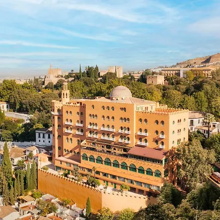 Hotel Alhambra Palace 5*