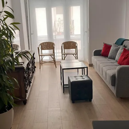 Апартаменты Precioso Con Patio