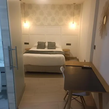 Hotel Cedran 2*