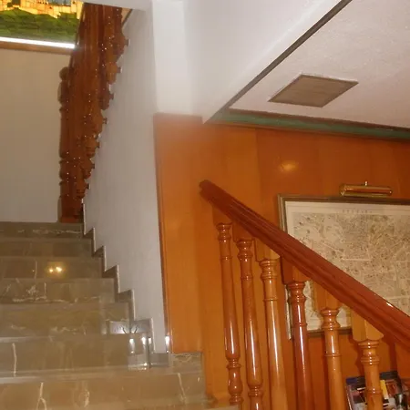 Hotel Elena María
