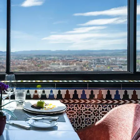 Hotel Alhambra Palace