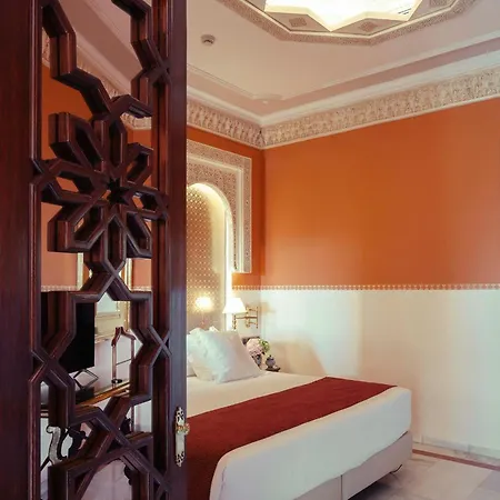 Hotel Alhambra Palace