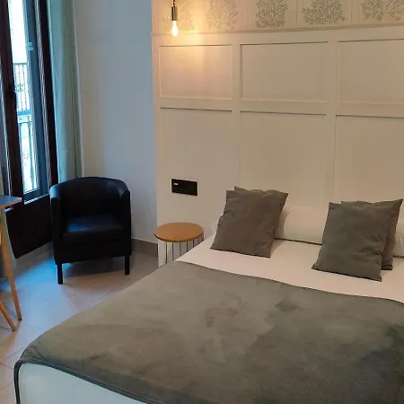 Cedran Hotel