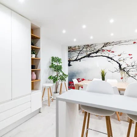 Wekey Homes Granada, Elvira Centro Apartment *