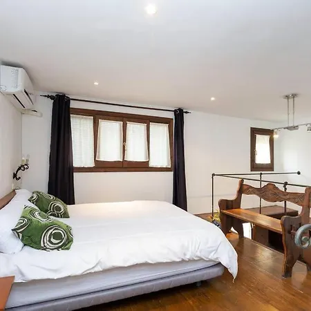 Woody - Loft Type - Perfect For Couples Apartment Granada