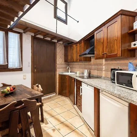 Woody - Loft Type - Perfect For Couples Granada