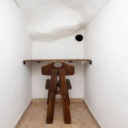 Woody - Loft Type - Perfect For Couples Apartment Granada