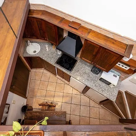 Woody - Loft Type - Perfect For Couples Apartment
