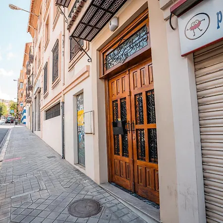 Apartamento Qh Plaza San Isidro Granada