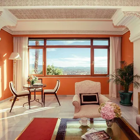 Alhambra Palace Hotel