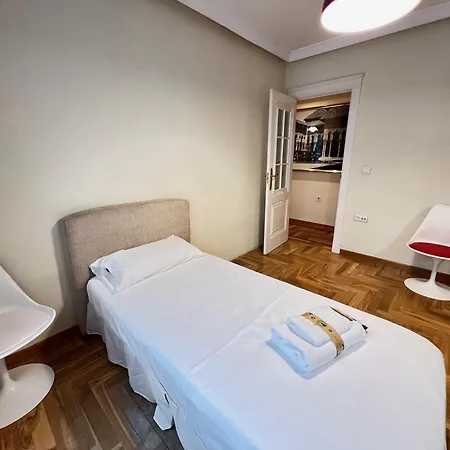 Apartment Pushe Plaza Menorca Art & Tradition Granada