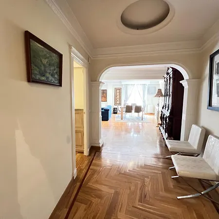 Pushe Plaza Menorca Art & Tradition Apartment