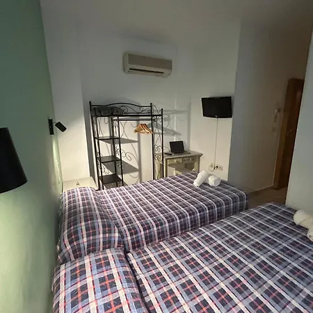 Pensión El Olivo 3*