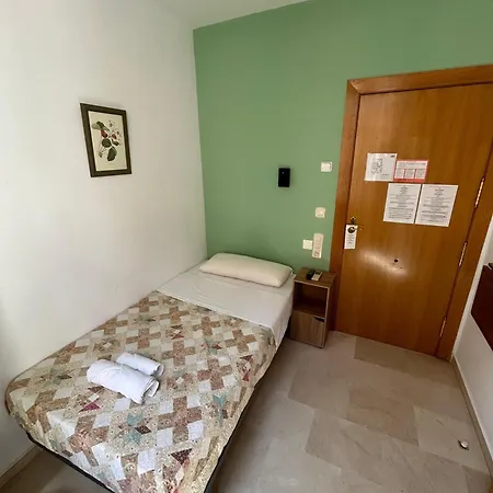 Pensión El Olivo 3*