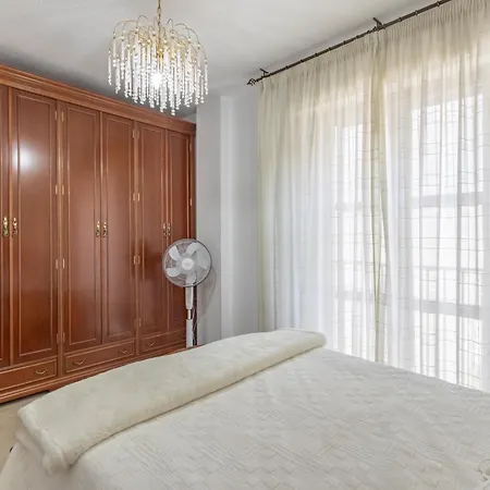 Dreaming Dona Luisa - Free Parking Apartment *