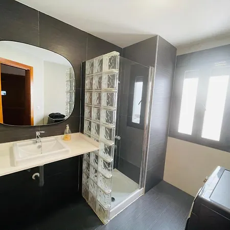Habitacion Doble Con Bano Privado Cerca Del Centro De