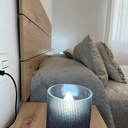 Apartment Grazaries -piso Centrico Granada-