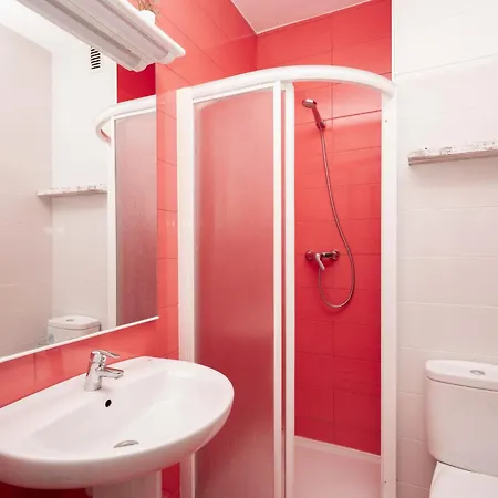 Apartamento Atico Einstein En Pleno Centro De Granada