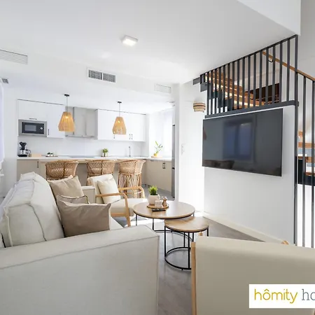 Homity Holidays - - Piedra Santa *