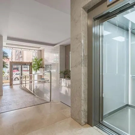 Luxury Reino De Apartment