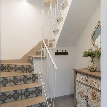 Tuguest Santa Paula Apartment Granada