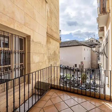 Apartment Luxury Reina Isabel *
