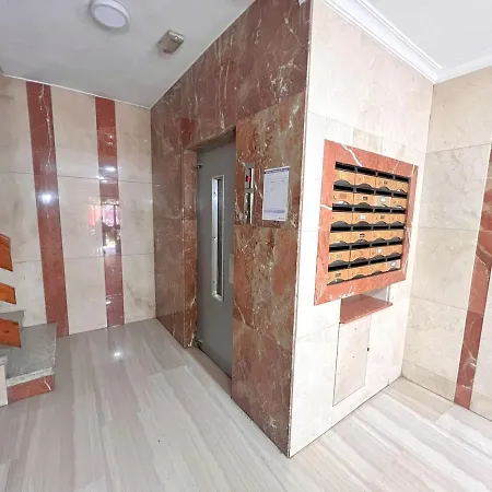 Evans Realty Bk 3 Dobles * Granada