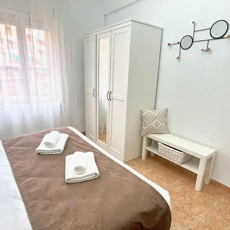 Evans Realty Bk 3 Dobles * Granada