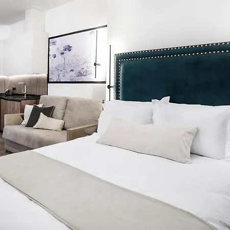 Hotel Aptos Alejandra