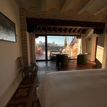 La Casa Juanranas * غرناطة