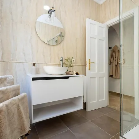 Gran Via Cozy And Elegant Apartment *