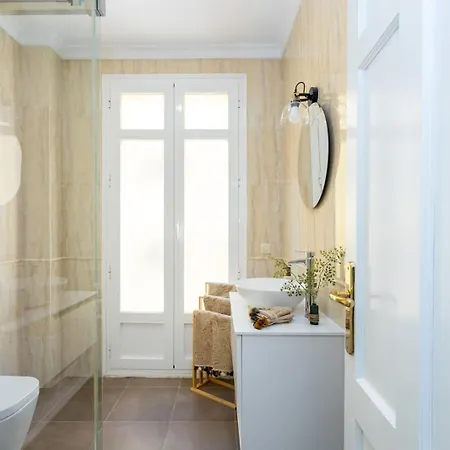 Gran Via Cozy And Elegant Apartment
