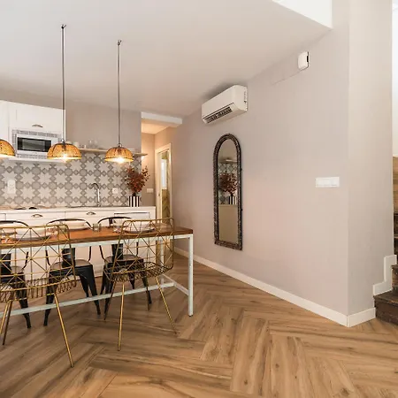 Tuguest Santa Paula Apartment Granada