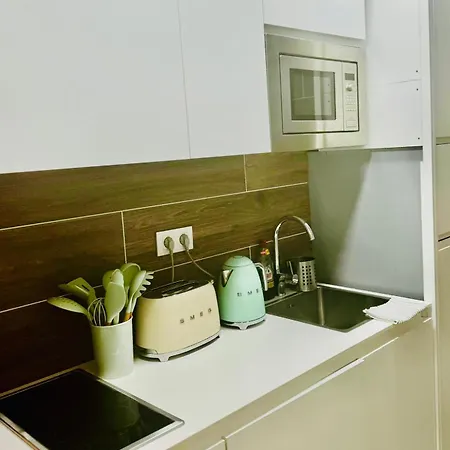 Bonito Cerca Del Palacio De Congresos Apartment