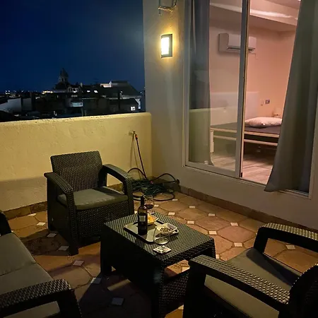 Apartamento Atico Con Vistas En Centro *