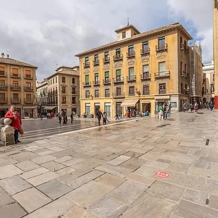 Pie De La Catedral Apartment Granada