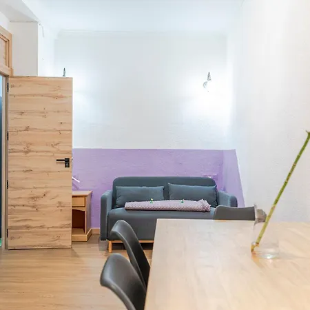 En El Centro De Excelente Ubicacion Apartment Granada