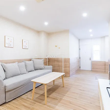 Estudio Reformado En Apartamento Granada