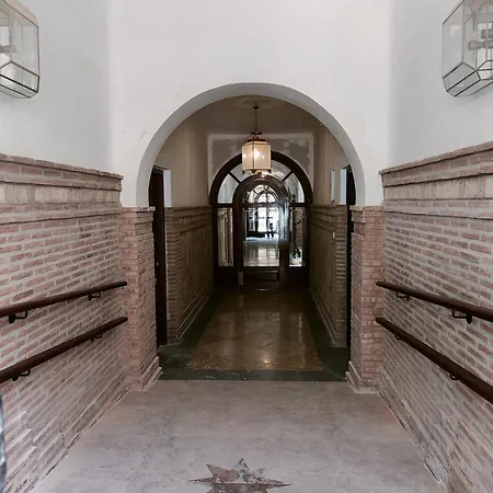 La Fonda Apartment *