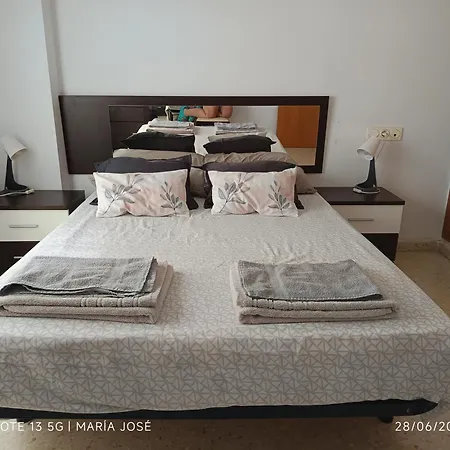 Disfruta Granada,incluso Con Tu Mascota Parking * 格拉纳达
