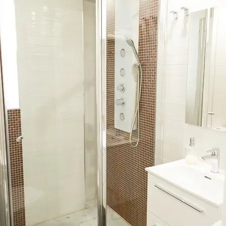 Aia Exclusive Apartament *