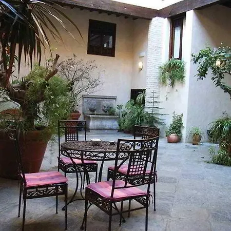 Casa 1800 Hotel 3*