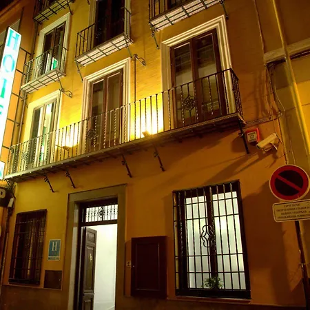 Cedran Hotel 2*