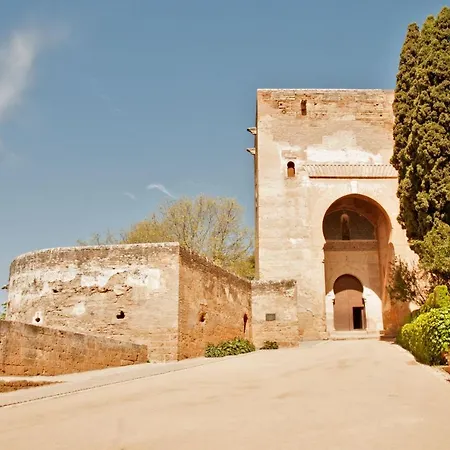 El Pianista De La Alhambra Granada