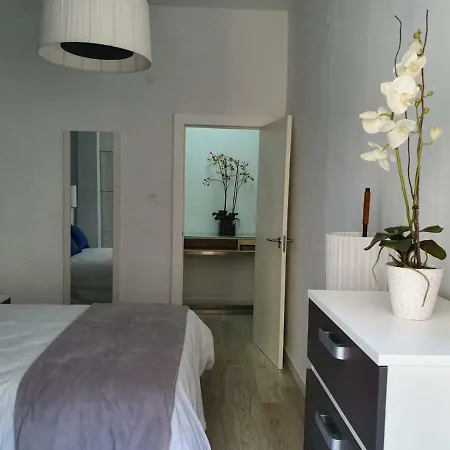 Apartamento Alhondiga 12 Granada