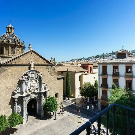 Oyo Fonda Sanchez Granada