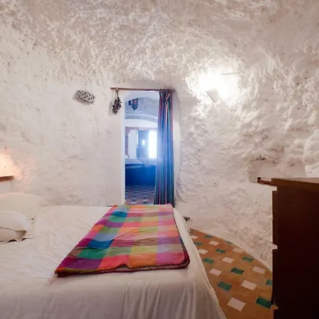La Constanza Casa Cueva * Granada