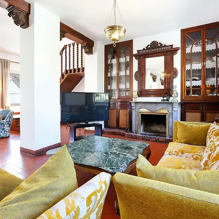 Villa Argaez *