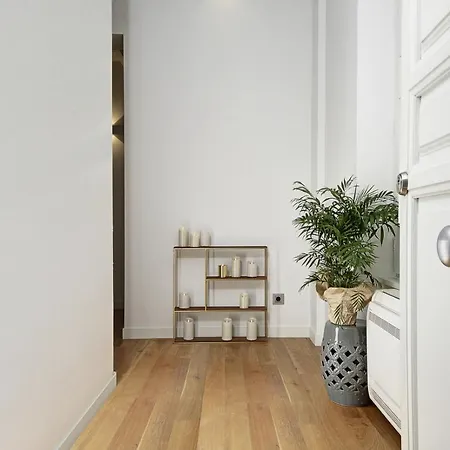 Duplex Lux Escudo Del Carmen Grenade